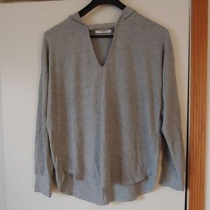 Soft sweater T size Large
